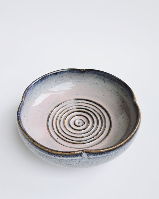 Clover Radish Grater