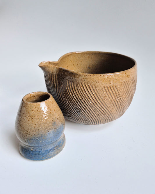 Twist Matcha Bowl & Whisk Stand Set