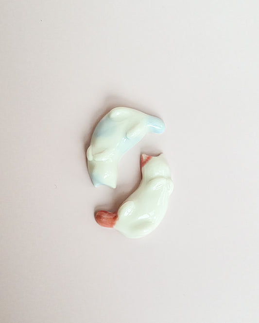 Belly Scritch Chopstick Rest