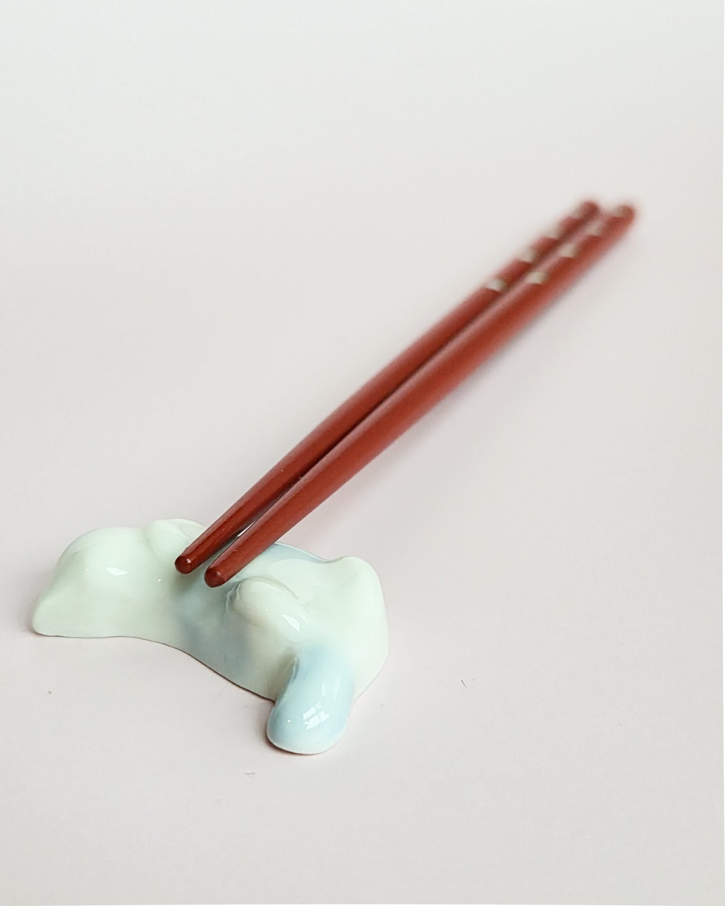 WS PREORDER Belly Scritch Chopstick Rest